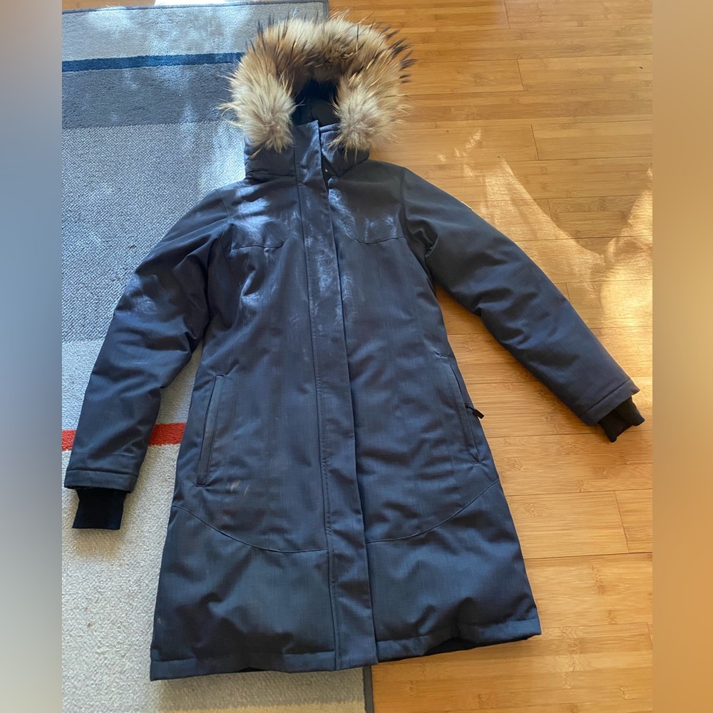 Women's Gray Fur-Trimmed Ski Jacket